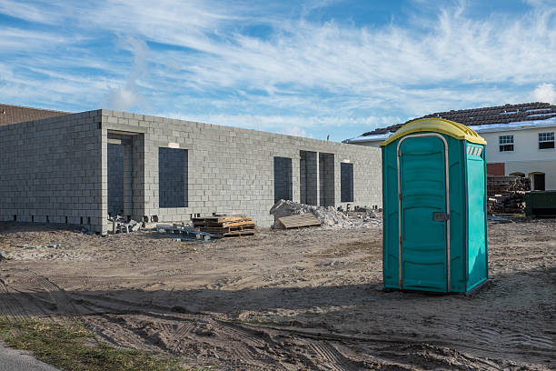 Best Portable restroom trailer rental  in Benbrook, TX